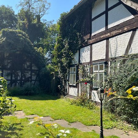„Altes Forsthaus“ Am Schloss Uelzen Exterior foto