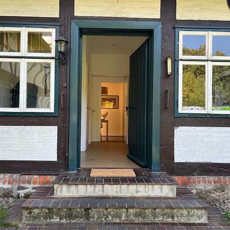„Altes Forsthaus“ Am Schloss Uelzen Exterior foto